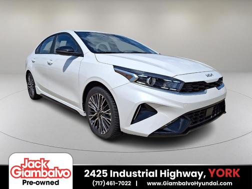 Snow White Pearl 2022 Kia Forte GT-Line