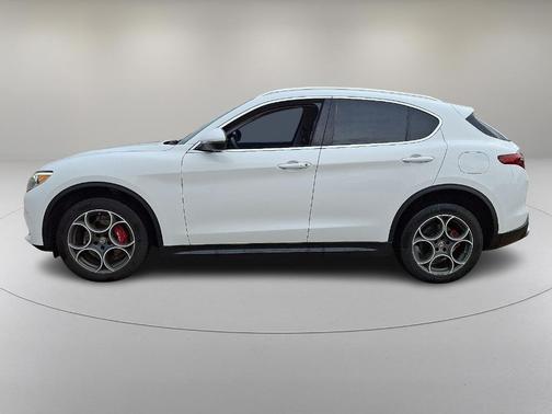 2018 Alfa Romeo Stelvio Ti