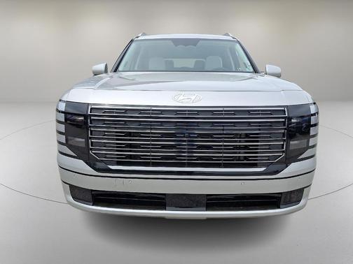 Silver Metallic 2026 Hyundai PALISADE Calligraphy
