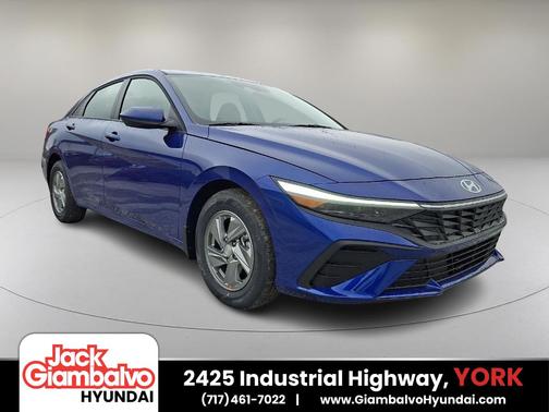 2026 Hyundai ELANTRA SE