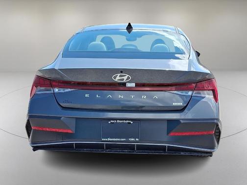 2025 Hyundai ELANTRA HEV Limited