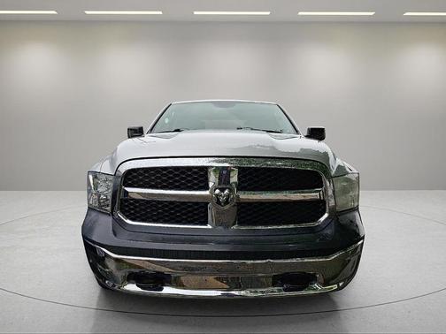 2016 RAM 1500 Tradesman/Express
