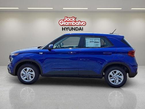2025 Hyundai VENUE SE