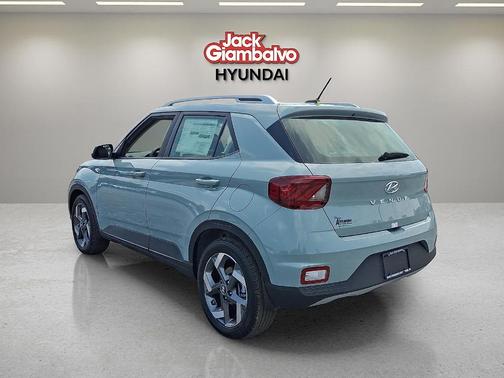 2025 Hyundai VENUE Limited