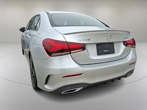 2020 Mercedes-Benz A-Class A 220 4MATIC