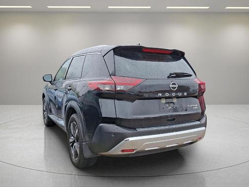2022 Nissan Rogue Platinum