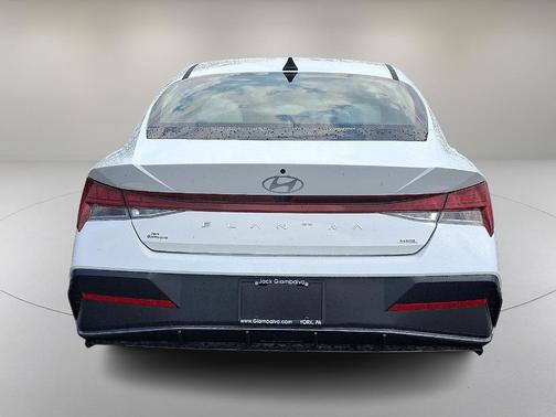 2025 Hyundai ELANTRA HEV Limited