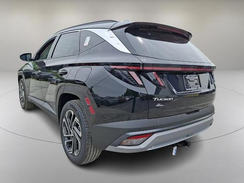 Ash Black 2026 Hyundai TUCSON Hybrid Limited