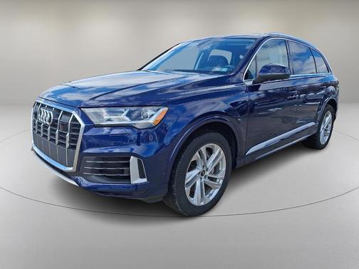 2022 Audi Q7 55 Premium Plus
