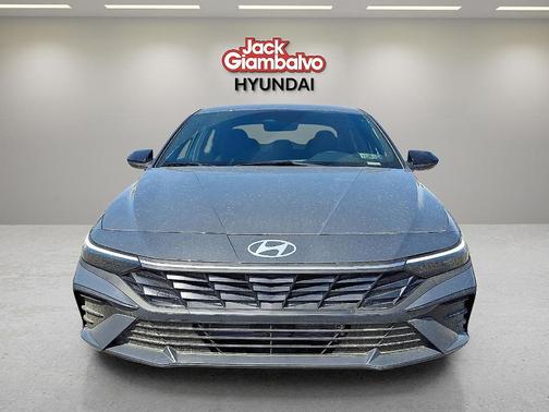 2025 Hyundai ELANTRA HEV SEL Sport