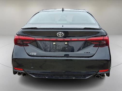 2020 Toyota Avalon XSE