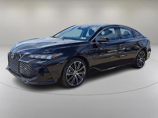 2020 Toyota Avalon XSE