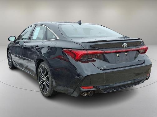 2020 Toyota Avalon XSE