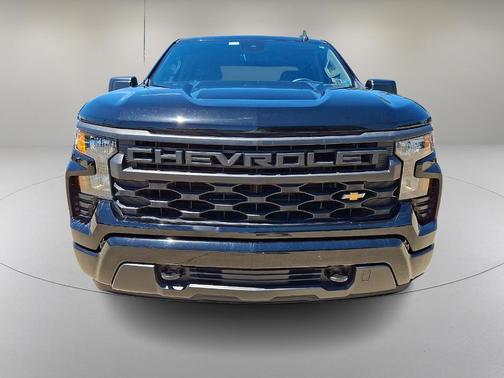 Black 2022 Chevrolet Silverado 1500 Custom