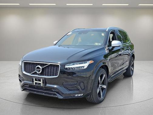 2017 Volvo XC90 T6 R-Design