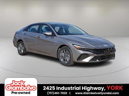 2024 Hyundai ELANTRA SEL