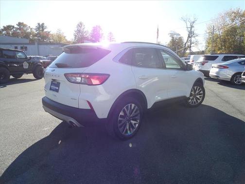 2021 Ford Escape TITANIUM