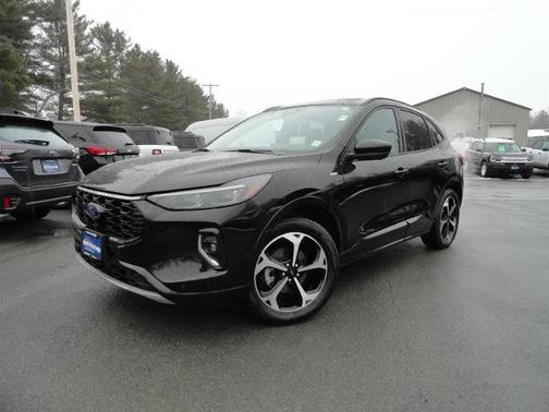 2023 Ford Escape ST-LINE ELITE