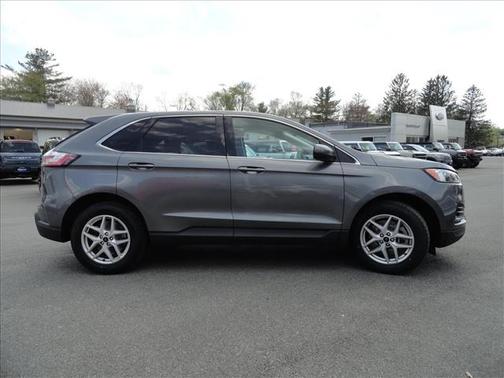 CARBONIZED GRAY 2024 Ford Edge SEL