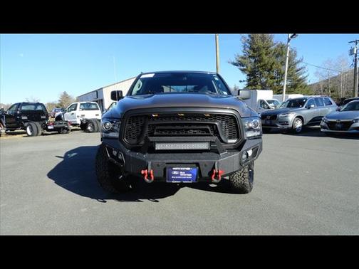2020 RAM 1500 Classic SLT