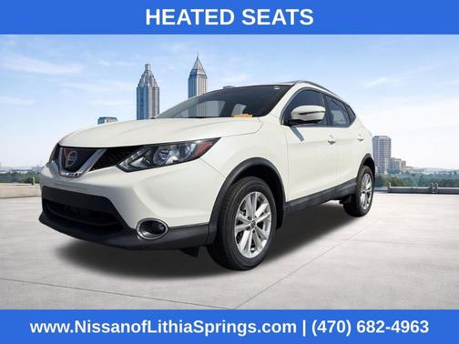 White 2019 Nissan Rogue Sport SV