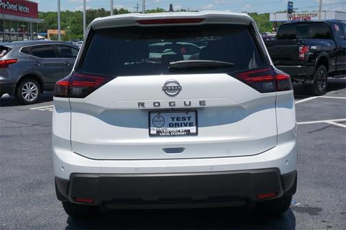 2025 Nissan Rogue S