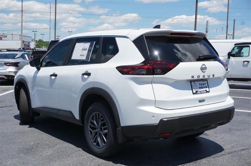 2025 Nissan Rogue S