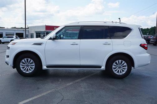 2024 Nissan Armada SV