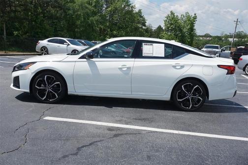 2023 Nissan Altima 2.5 SR
