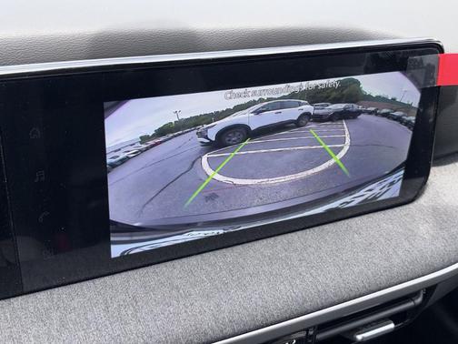 Super Black 2026 Nissan Kicks SV