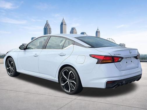 Gray 2025 Nissan Altima SR