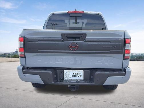 Boulder Gray Pearl 2025 Nissan Frontier PRO-X