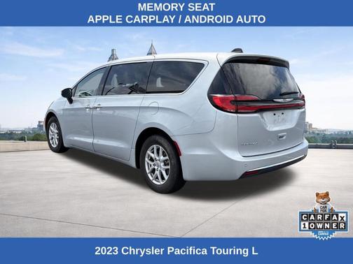 Silver Mist Clearcoat 2023 Chrysler Pacifica Touring-L