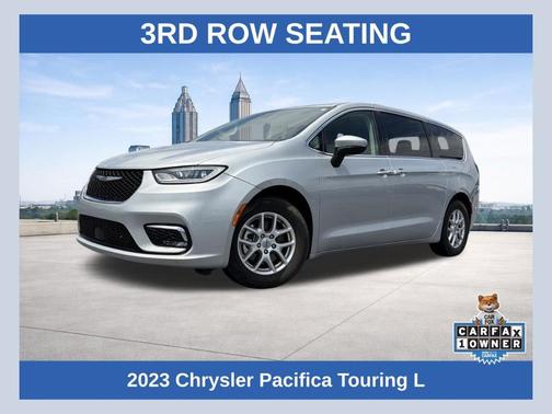 Silver Mist Clearcoat 2023 Chrysler Pacifica Touring-L