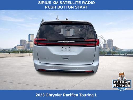 Silver Mist Clearcoat 2023 Chrysler Pacifica Touring-L