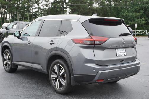 2024 Nissan Rogue SL