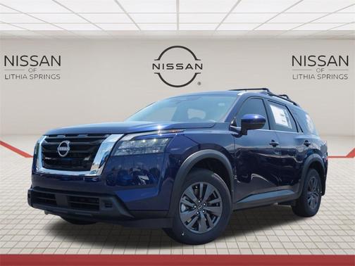 2025 Nissan Pathfinder SV