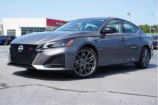 2024 Nissan Altima 2.0 SR