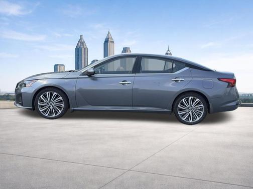Gun Metallic 2023 Nissan Altima 2.5 SL