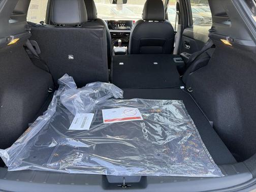 Gun Metallic 2026 Nissan Kicks SR