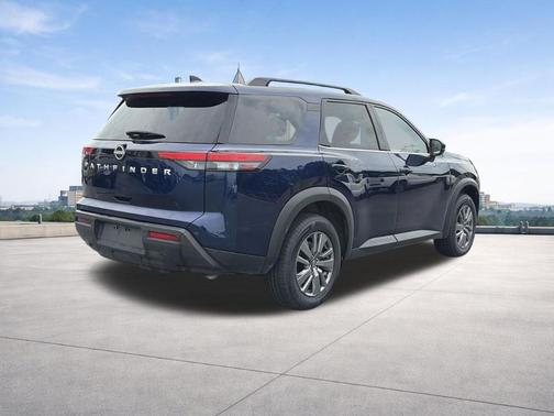 Deep Ocean Blue 2025 Nissan Pathfinder SV