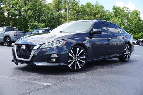 2020 Nissan Altima 2.0 Platinum