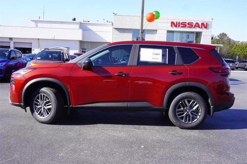 2025 Nissan Rogue S