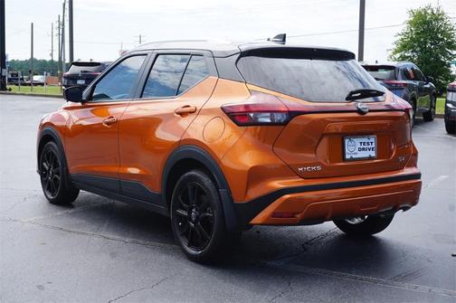2024 Nissan Kicks SV