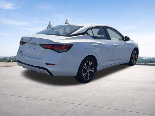 Aspen White 2022 Nissan Sentra SV