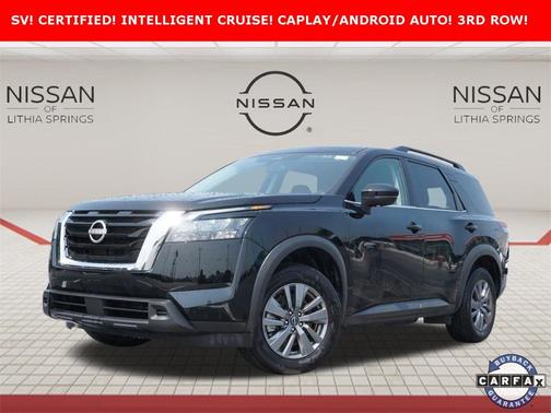 2024 Nissan Pathfinder SV