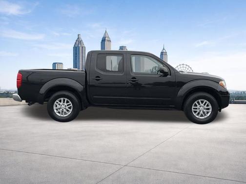 Magnetic Black Pearl 2019 Nissan Frontier SV