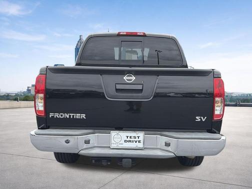 Magnetic Black Pearl 2019 Nissan Frontier SV