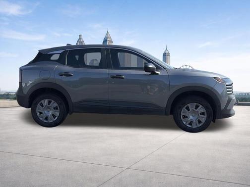Gun Metallic 2025 Nissan Kicks S