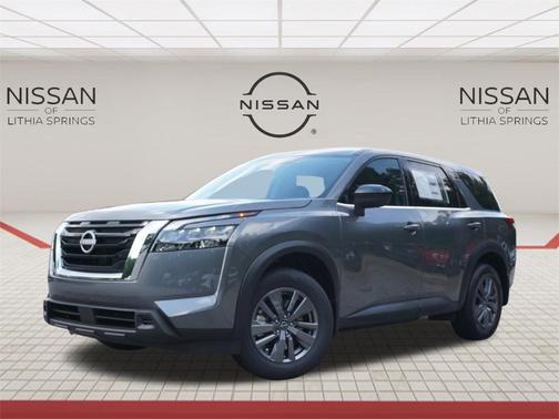 2025 Nissan Pathfinder S
